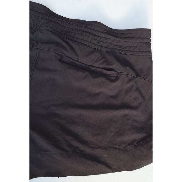 ATHLETA Trekkie Outdoor Utility Hiking Short BLACK 305514 Size 8 Zip Pockets - Picture 9 of 11